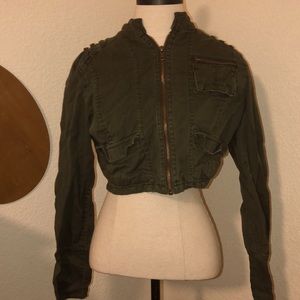 Cropped Army Green Jacket
